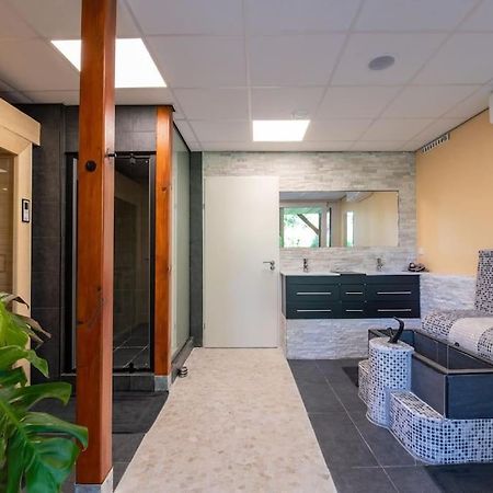Wellness Studio Tiel Met Sauna En Jacuzzi Exteriör bild